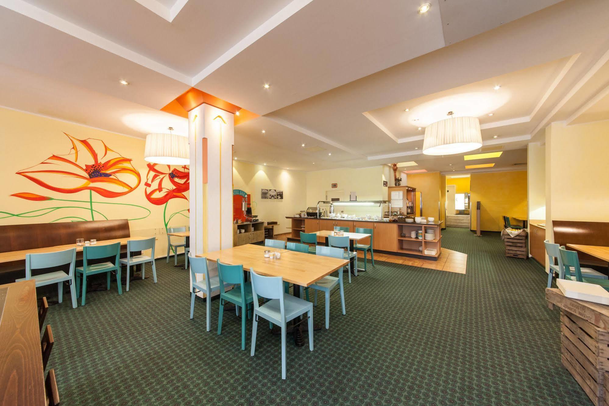 Select Hotel Wiesbaden City Kültér fotó