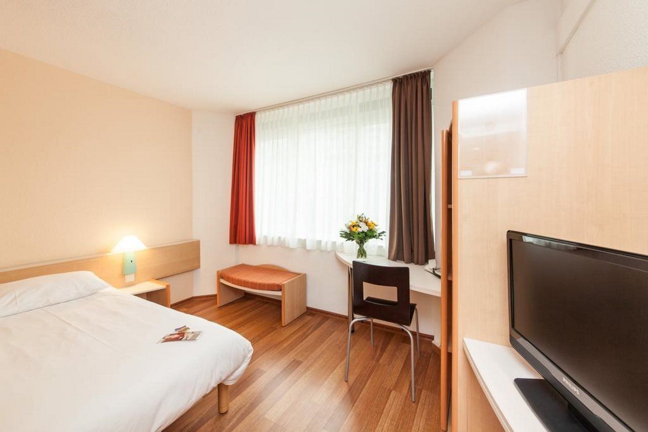Select Hotel Wiesbaden City Kültér fotó